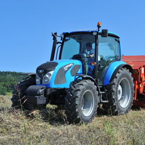 Lastschaltungs-Traktor / powershuttle / kompakt / mit Kabine