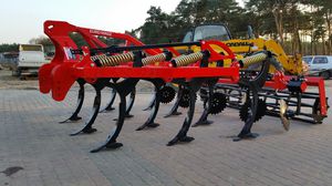 getragener Grubber / mit Rolle / mit festen Zähnen / Dreipunktanbau