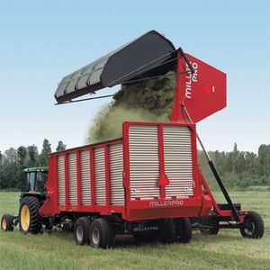 Anhänger mit Kipper / 2-Achsen / Landwirtschaft / für Silage