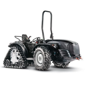 Traktor für Gefälle / mit mechanisch getakteter Übersetzung / mit Kabine / mit ROPS