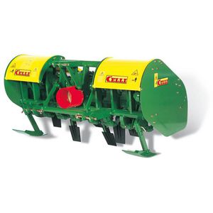 Spatenmaschine mit Zapfwelle