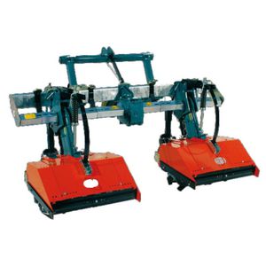 traktormontierte Hackmaschine