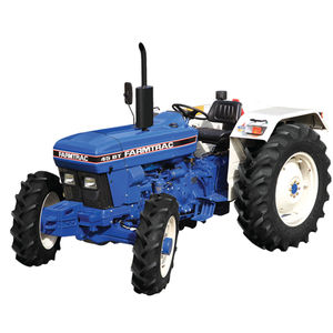 Dreipunktanbau-Traktor / Frontzapfwelle