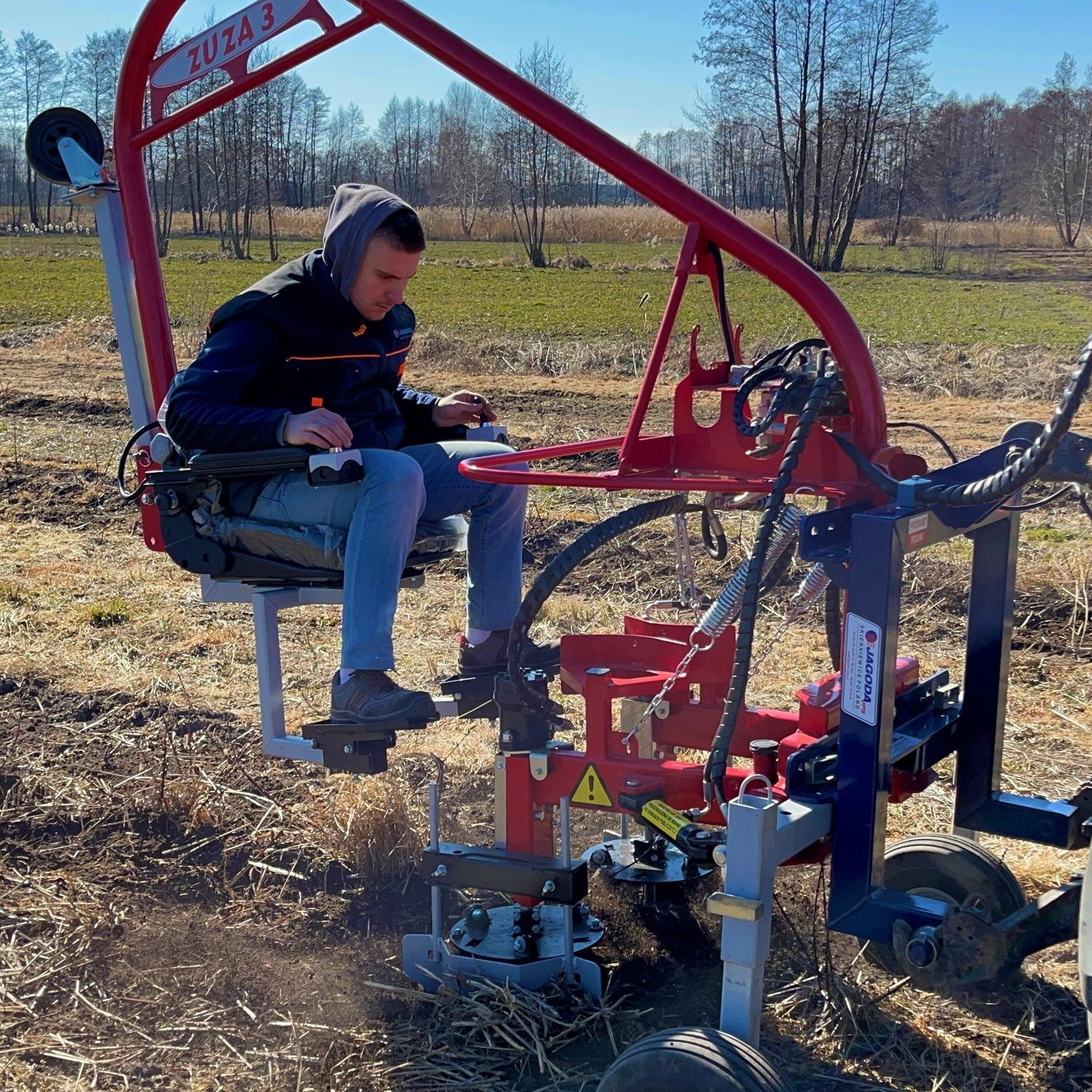 Binadora Remolcada Zuza A Jagoda Jps Agromachines De Desherbado