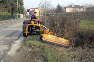 offset mulcher / hammer / hydraulic