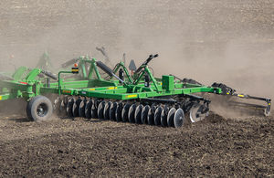 trailed disc harrow / offset / with roller