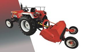 offset mulcher / flail / PTO-driven