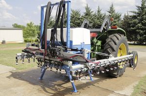 orchard sprayer / 3-point hitch / folding arms / air-assisted