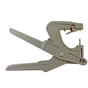 two-piece tagger / pin