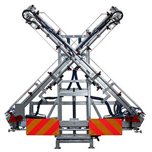 hydraulic sprayer boom