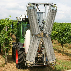 orchard sprayer / tractor-mounted
