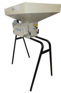 grain flattener / for animal feed / electrically-powered