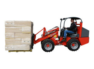 rubber-tired loader / with cab / mini