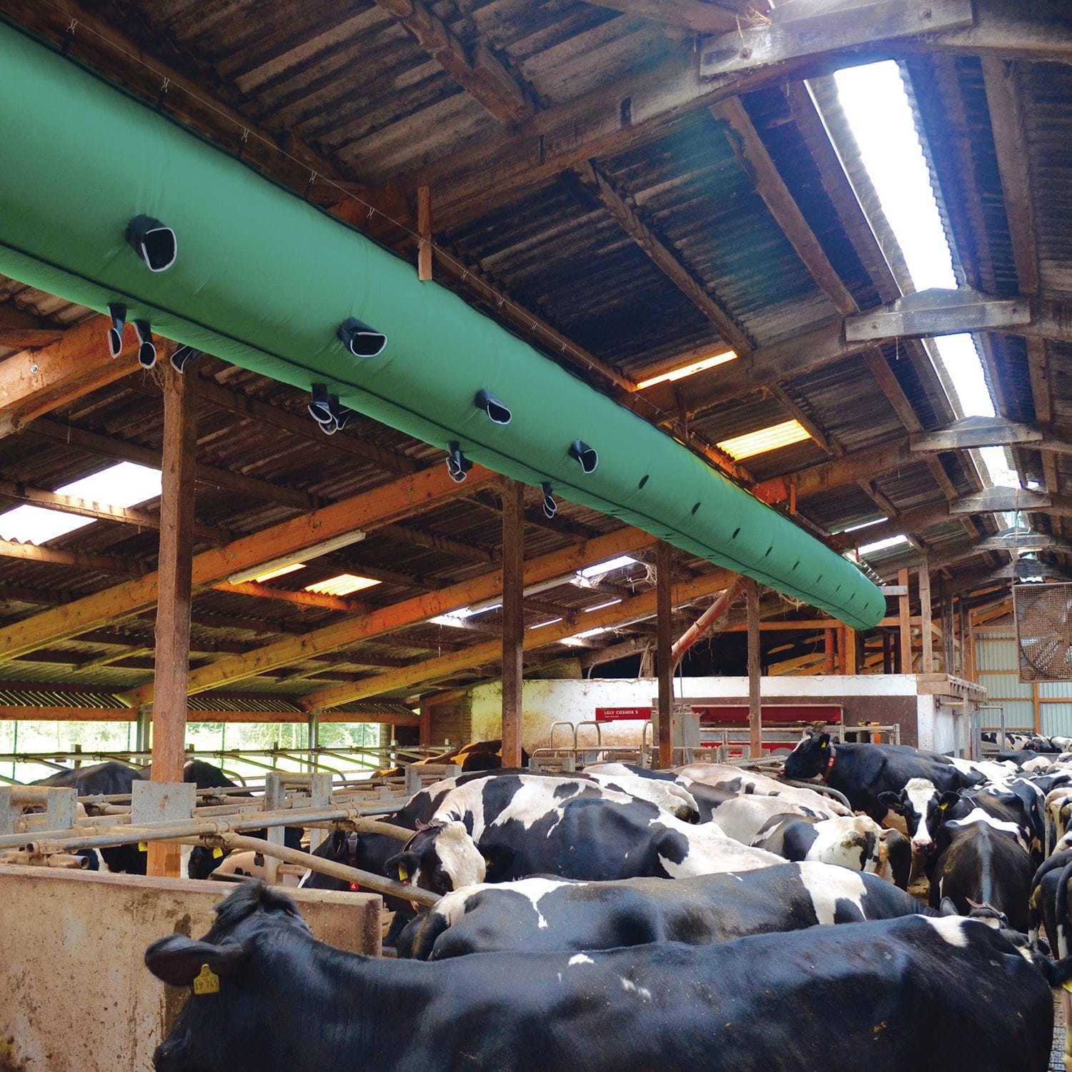 textile livestock air distribution duct