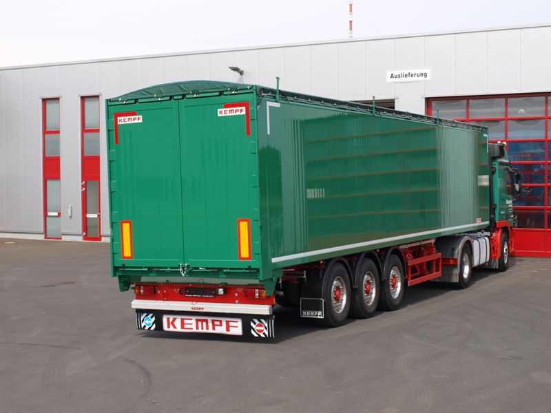LKW mit Schiebetür - Fahrzeugbau KEMPF GmbH & Co. KG - 3-Achsen