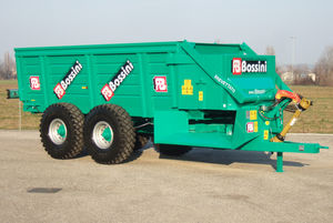 gezogener Stalldungstreuer 1