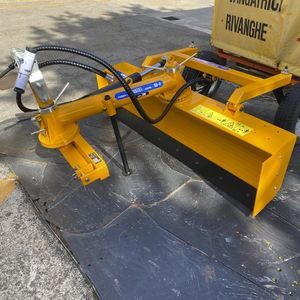 Scraper zur Vorbereitung der Felder 1