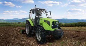 Traktor mit mechanischem Getriebe
