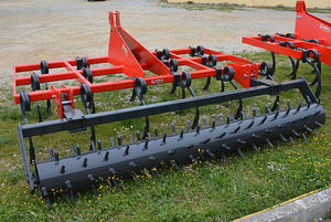 angebauter Grubber