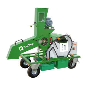 Weizen-Dreschmaschine 1