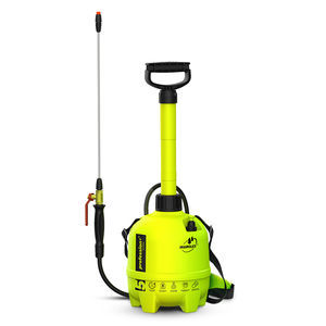 Rückenspritze mit Handpumpe 1