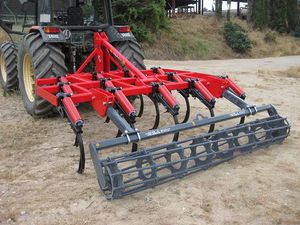 angebauter Grubber