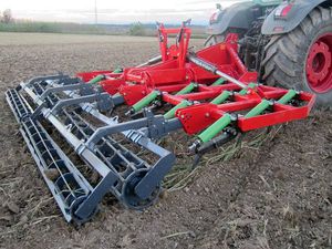 angebauter Grubber