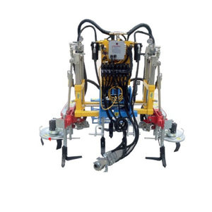 angebauter Grubber 1