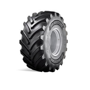 Reifen für Traktor