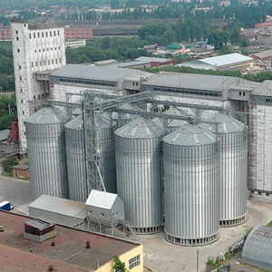 Silo mit flachem Boden