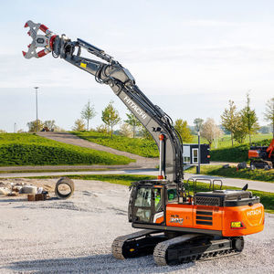 Bagger auf Raupen 1