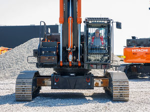 Bagger auf Raupen 1