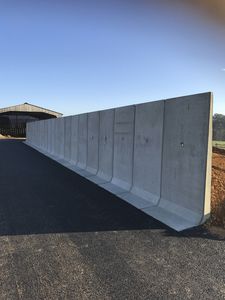 Beton-Lagerwand