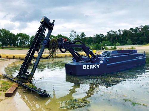 Dieselbetriebenes Mähboot - NEREUS 150 - Berky GmbH