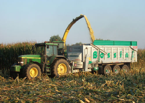 Gezogener Stalldungstreuer - SG 200 D.U. - BOSSINI s.r.l. - mit waagerechtem Aufbringer / 3-Achsen