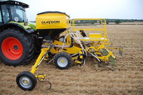 Drillmaschine mit Düngeraufbringung - Hybrid M3F - Claydon Yield-o-Meter Ltd. - mechanisch / Zinken / traktormontiert