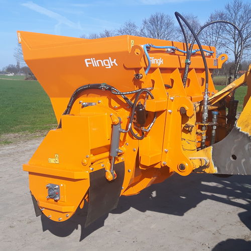 Rübenreinigungslader - BRS Series - Flingk Machinebouw B.V. - angebaut