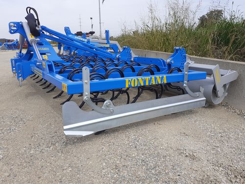 Angebauter Grubber - VI series - Fontana S.r.l. - attrezzature agricole - mit Rolle / mit Dreipunktanbau