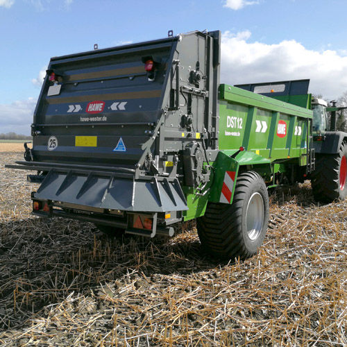 Gezogener Stalldungstreuer - DST Series - HAWE - Wester GmbH & Co. KG - mit waagerechtem Aufbringer / einachsig / Tandem