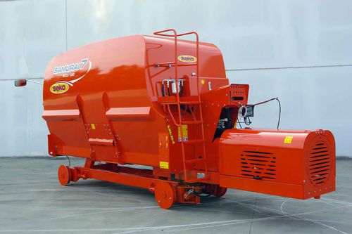 Horizontaler Futtermischwagen - SAMURAI 7 ME-HD RAIL  - SEKO INDUSTRIES - stationär / mit seitlicher Entladung / 2-Schnecken
