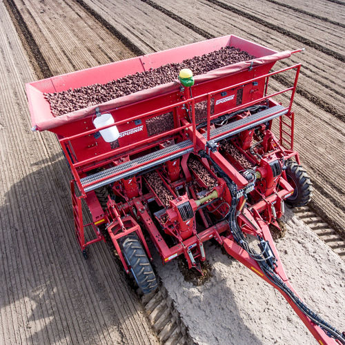 Pflanzmaschine / 7 Reihen - 8047 - Spudnik Equipment Company LLC - Kartoffel / automatisch / angehängt