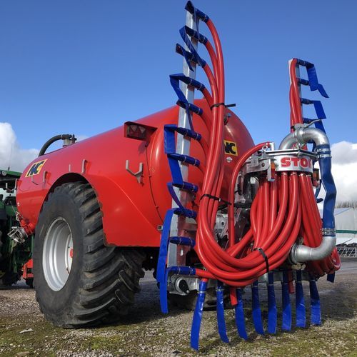 Rampe für Streugerät / für Schlamm - FarmerPlus series - Storth Ltd. - mit Schleppschlauch / zusammenklappbar