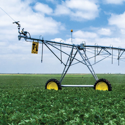 Zentraler Drehgelenk-Bewässerer - T-L Irrigation Company - mobil / auf Reifen