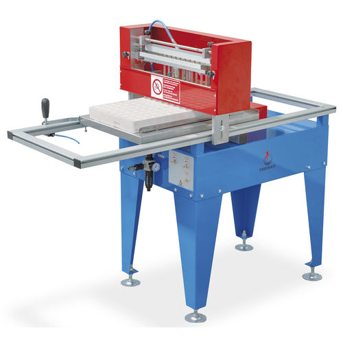 Reihensämaschine - SEMSF13 - URBINATI Srl - halbautomatisch / für pilliertes Saatgut / per Ansaugung