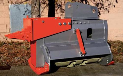 Angebautes horizontales Mulchgerät - TFVH DON series - VENTURA Maquinas Forestales S.L. - Hammer / für Forstwirtschaft / mit 20 Hämmern