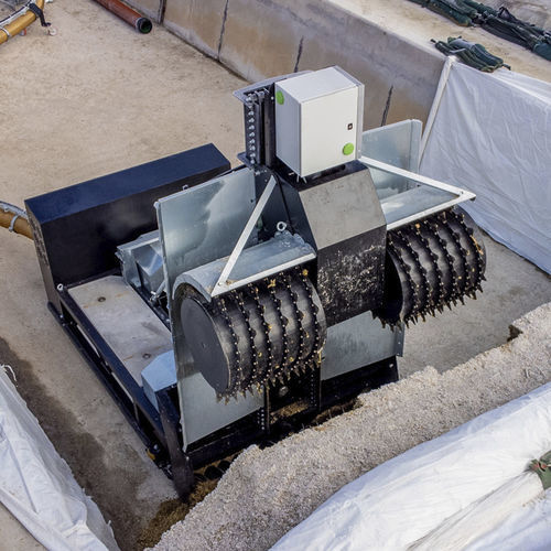 Futter-Silageschneidschaufel - LIFT - WASSERBAUER GmbH Fütterungssysteme - mit Eigenantrieb