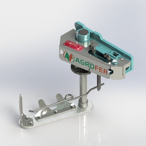 Mechanischer Unkrautentferner - T40E - Agrofer SRL - angebaut / zwischen den Weinstöcken / für Weinstock-Zwischenräume