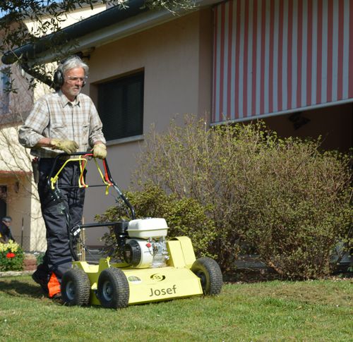Handgeführter Vertikutierer - Josef - AGRINOVA Srl