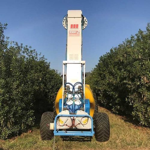 Elektrostatisches Sprühgerät - Whirlwind M612 Turbo2 - MARTIGNANI Srl - gezogen / für Obstgärten / für Weinbau