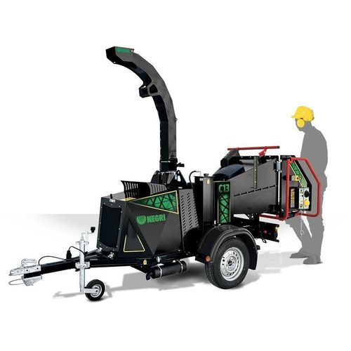 Anhänger-Holzhäcksler - C13 series - NEGRI Srl - dieselbetrieben / mit hydraulischem Einzug